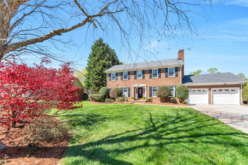 Property image 2 at 1528 Stableview Drive, Gastonia, NC 28056