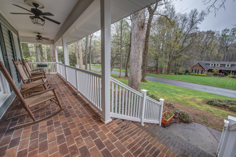 Property image 3 at 402 Belwood Drive, Belmont, NC 28012