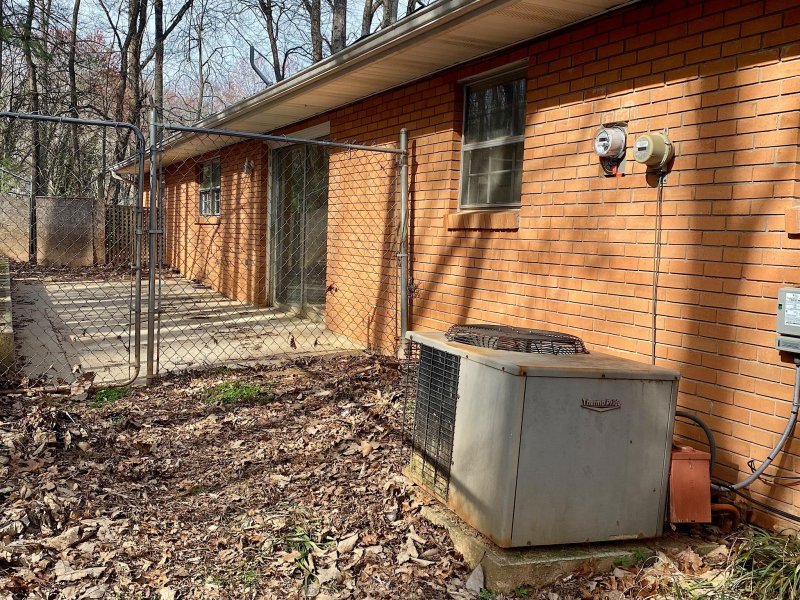 Property image 4 at 41 Mayfair Drive, Candler, NC 28715