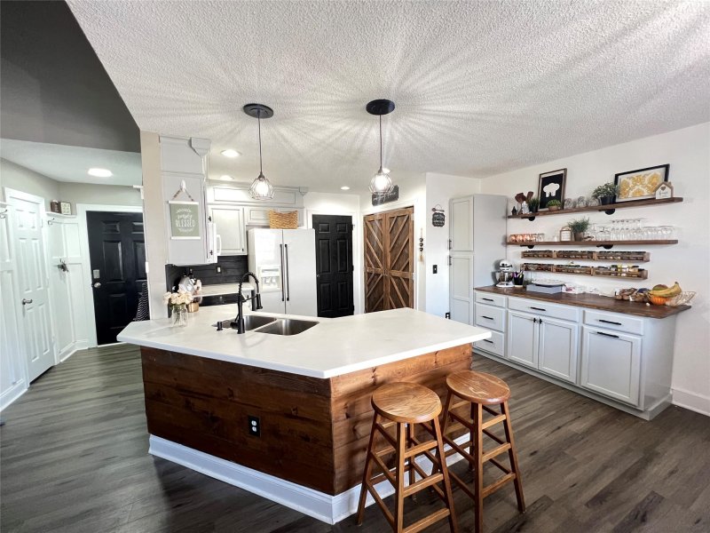 5216 Halverson Court