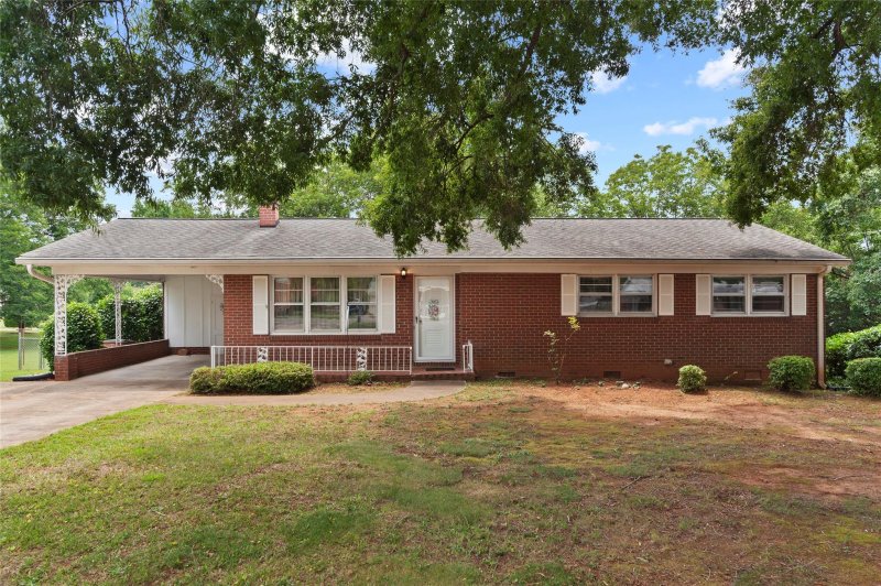 1403 Wesson Road