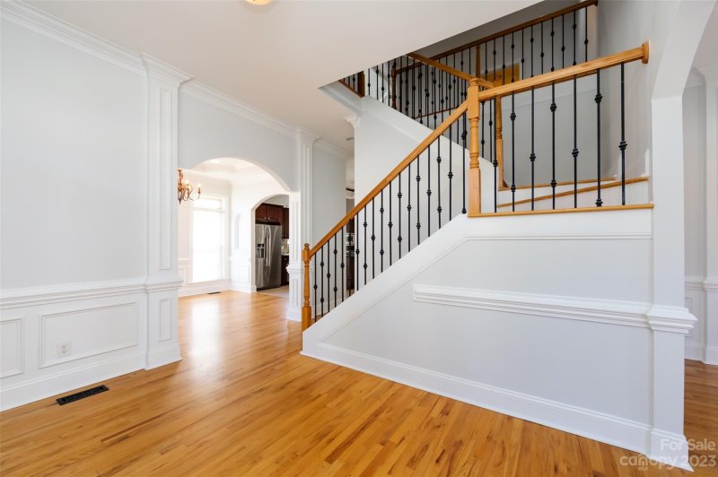 Property image 4 at 1201 Saint Johns Avenue, Matthews, NC 28104