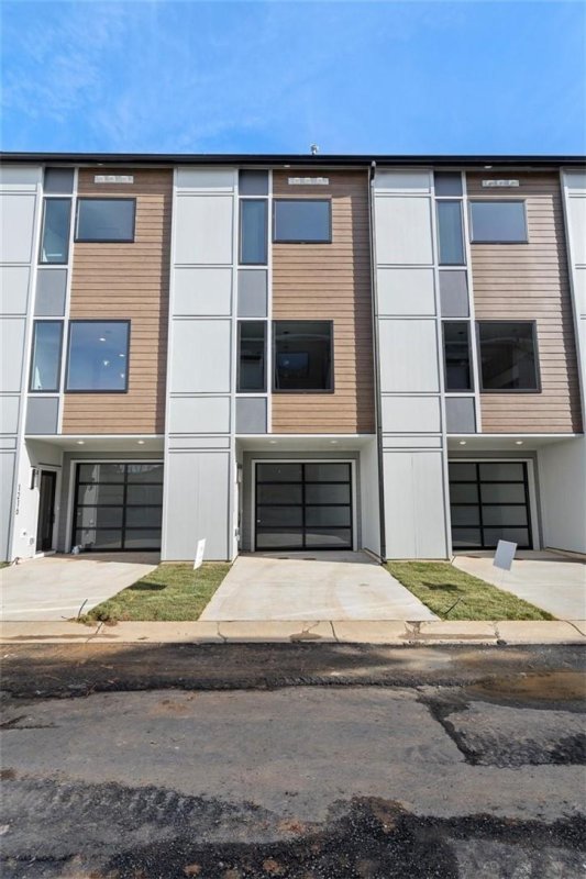 Property image 4 at 1214 Minter Place, Charlotte, NC 28203