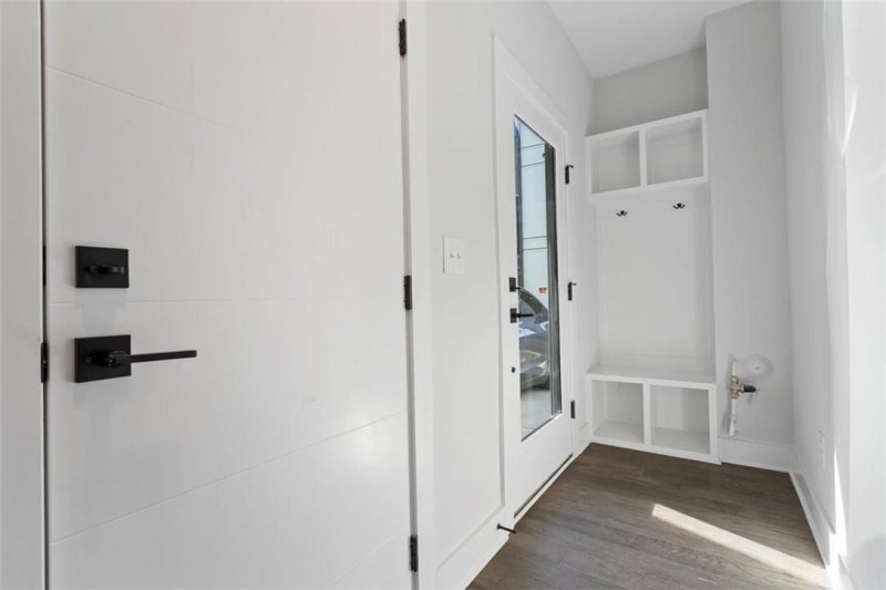 Property image 5 at 1214 Minter Place, Charlotte, NC 28203