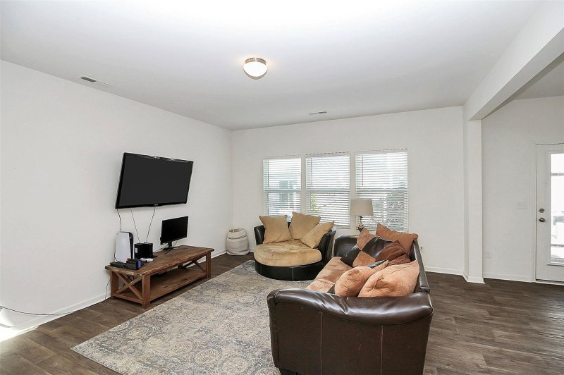 Property image 5 at 14027 Clayborn Street, Midland, NC 28107