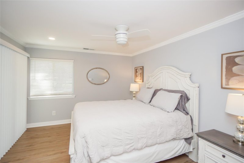 Property image 5 at 2524 Stradbrook Drive, Charlotte, NC 28210