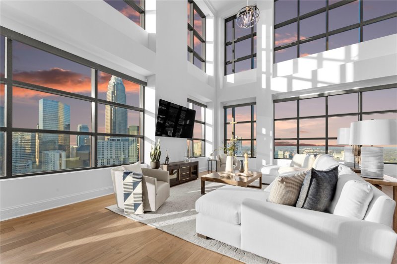 Property image 5 at 222 S Caldwell Street, Charlotte, NC 28202