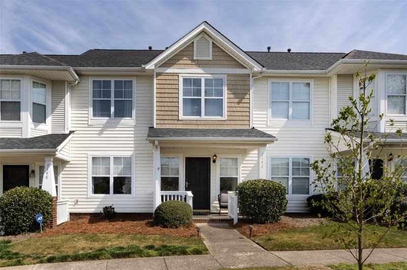 7142 Tom Castain Lane