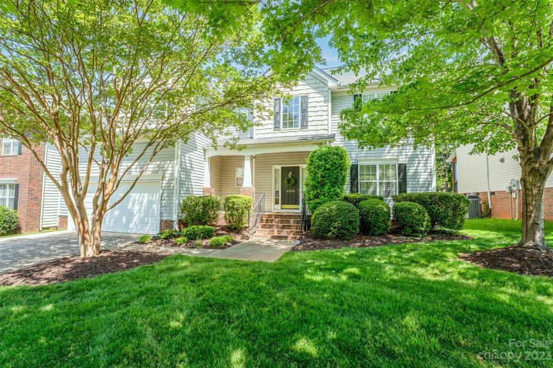 Property image 2 at 10518 Kilchurn Court, Charlotte, NC 28277