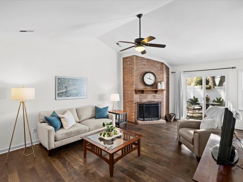 Property image 3 at 2540 Dalston Lane, Charlotte, NC 28210