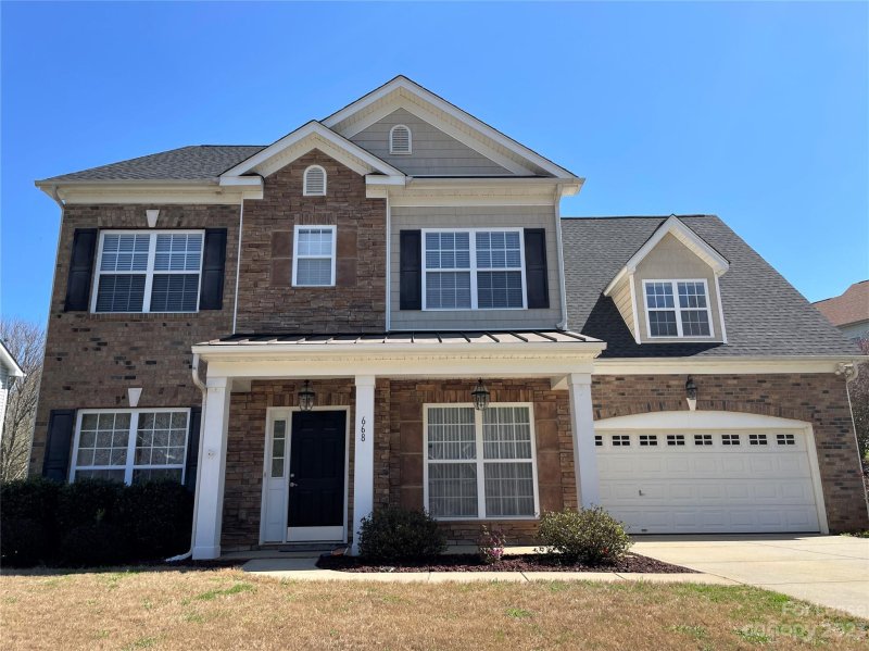 668 Ravenglass Drive