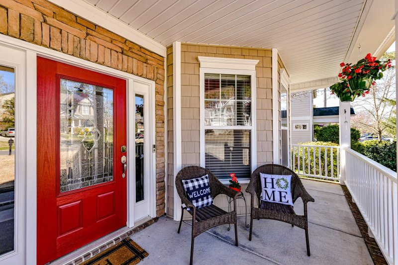 Property image 4 at 335 Windy Pine Drive, Lake Wylie, SC 29710