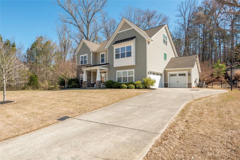 Property image 2 at 10900 Alabaster Drive, Davidson, NC 28036