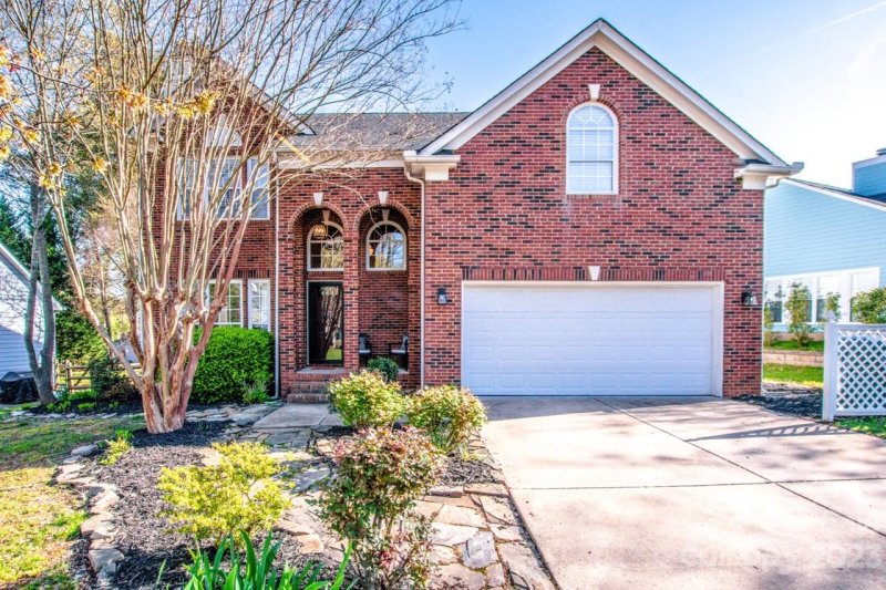 10115 Bon Meade Lane