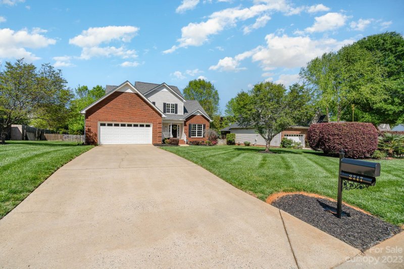 Property image 2 at 2717 Lexington Pointe Place, Matthews, NC 28104