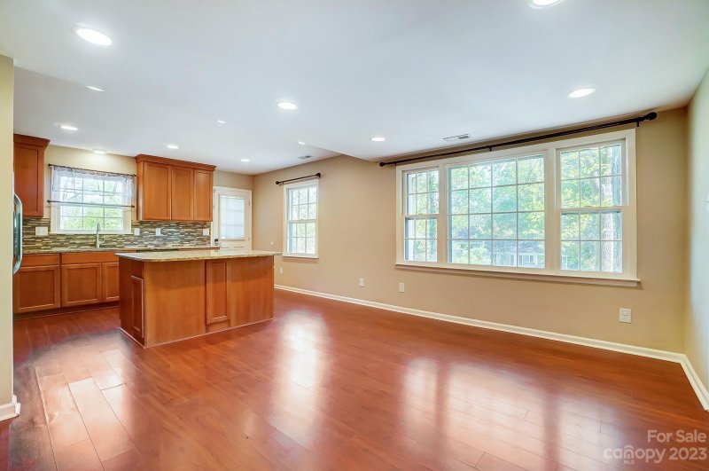 Property image 2 at 7419 Castlebar Road, Charlotte, NC 28270