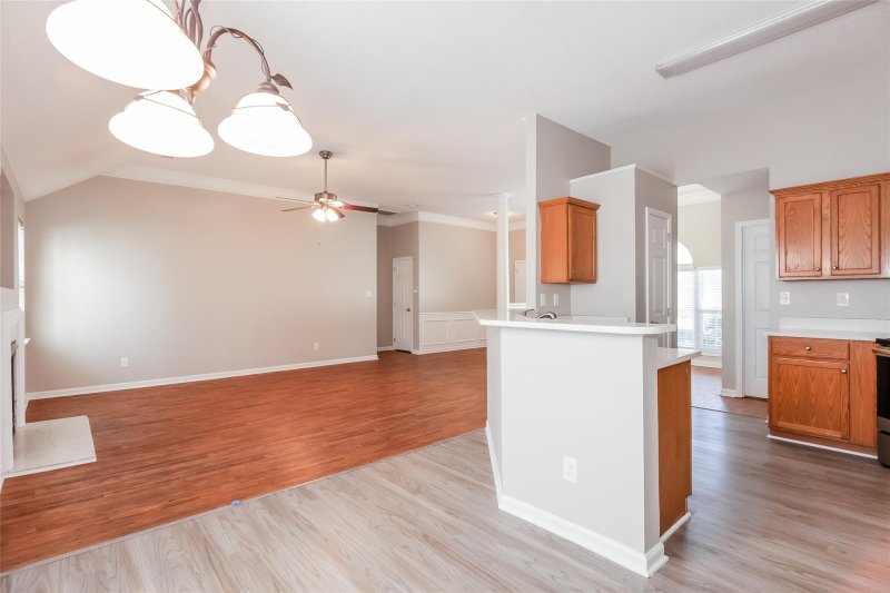 Property image 5 at 9022 Woodland Park Lane, Charlotte, NC 28214