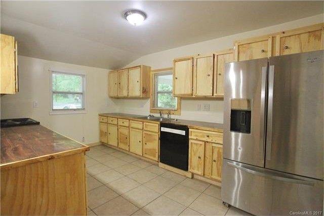 Property image 3 at 2865 Ebony Avenue, Gastonia, NC 28056