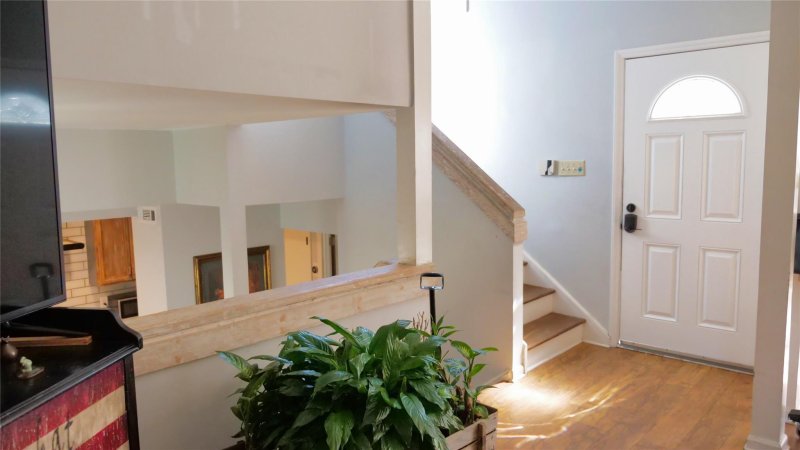 Property image 4 at 6103 Honeysuckle Lane, Charlotte, NC 28212