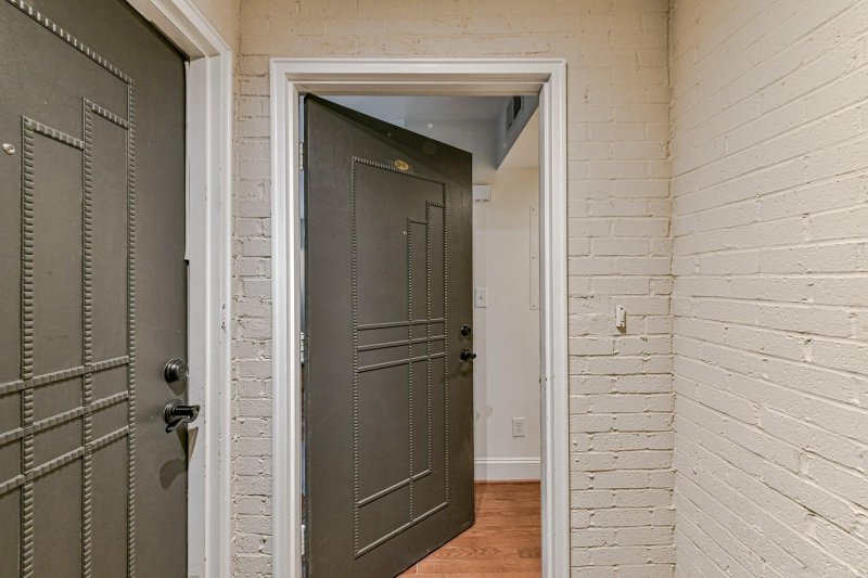 Property image 3 at 217 Dotger Avenue, Charlotte, NC 28207