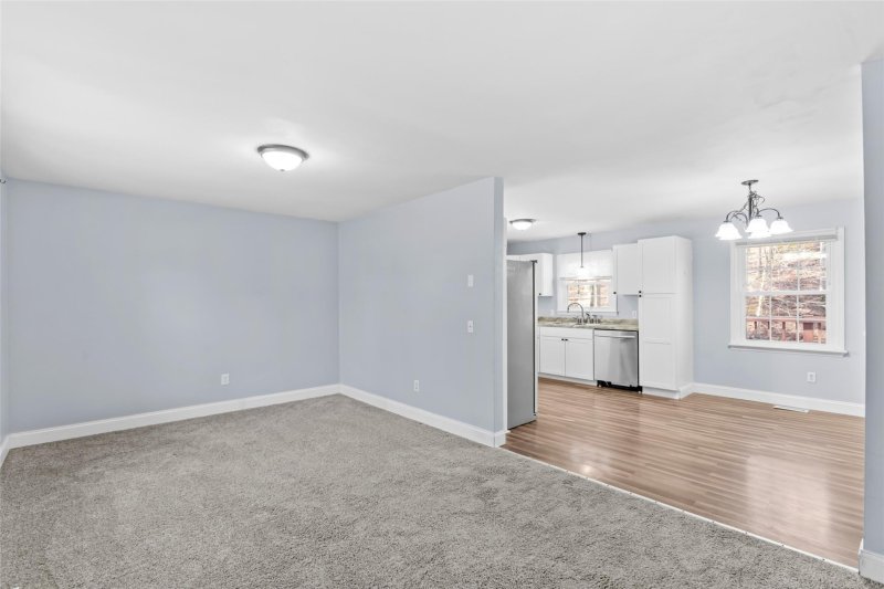 Property image 3 at 3914 22nd Street, Hickory, NC 28601