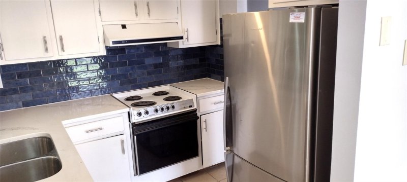 Property image 4 at 3219 Connecticut Avenue, Charlotte, NC 28205