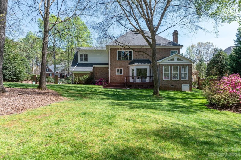 Property image 3 at 5225 Kirby Mews Court, Charlotte, NC 28277
