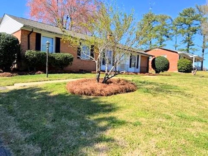 Property image 2 at 102 Rock Creek Drive, Lincolnton, NC 28092