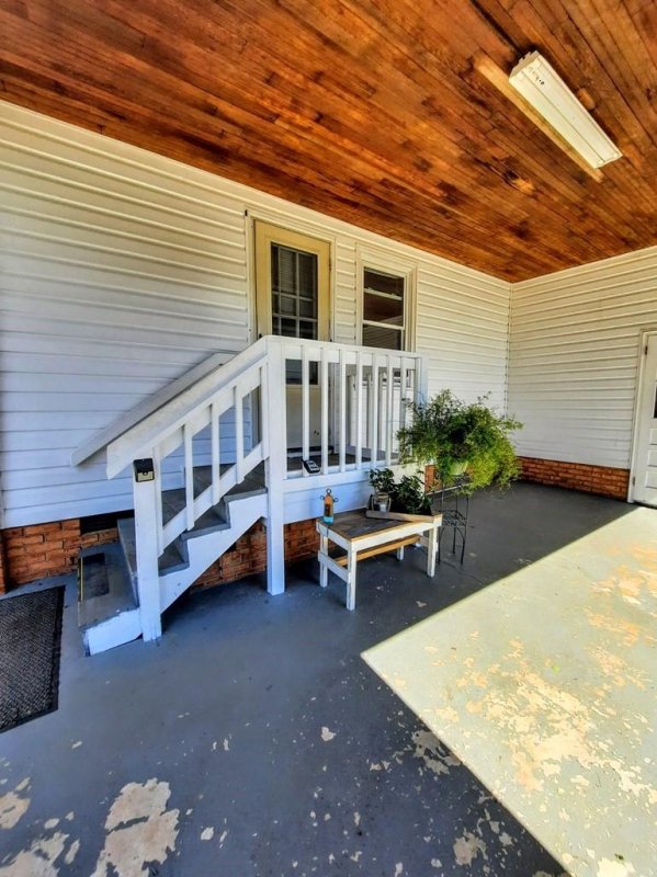 Property image 4 at 102 Rock Creek Drive, Lincolnton, NC 28092