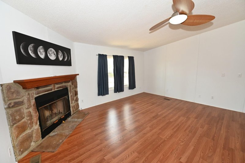 Property image 3 at 3442 Rock Creek Drive, Newton, NC 28658