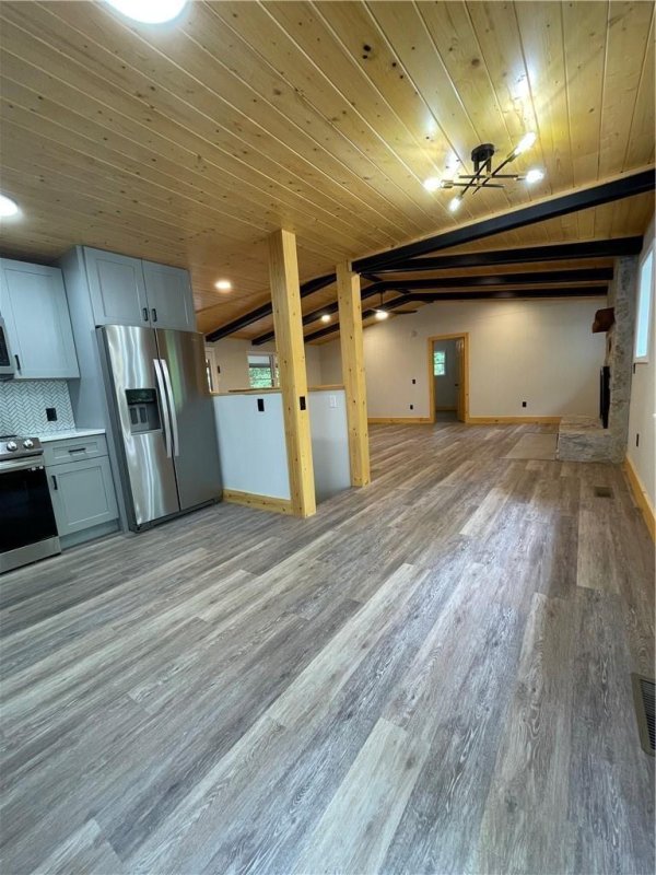 Property image 2 at 140 Laurel Drive, Elk Park, NC 28622