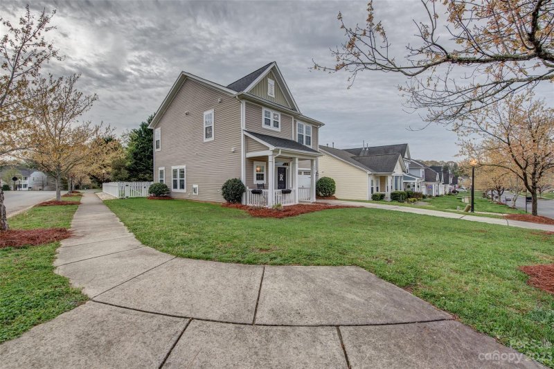 Property image 3 at 3936 Schenley Avenue, Gastonia, NC 28056