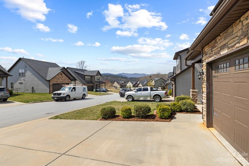 Property image 5 at 64 Mallard Run Drive, Arden, NC 28704