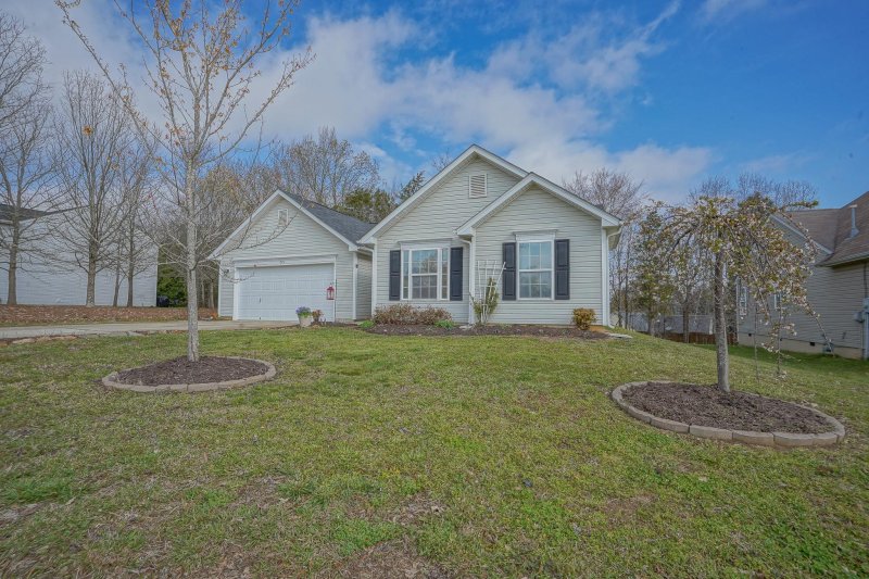 Property image 2 at 715 Carly Court, Concord, NC 28025