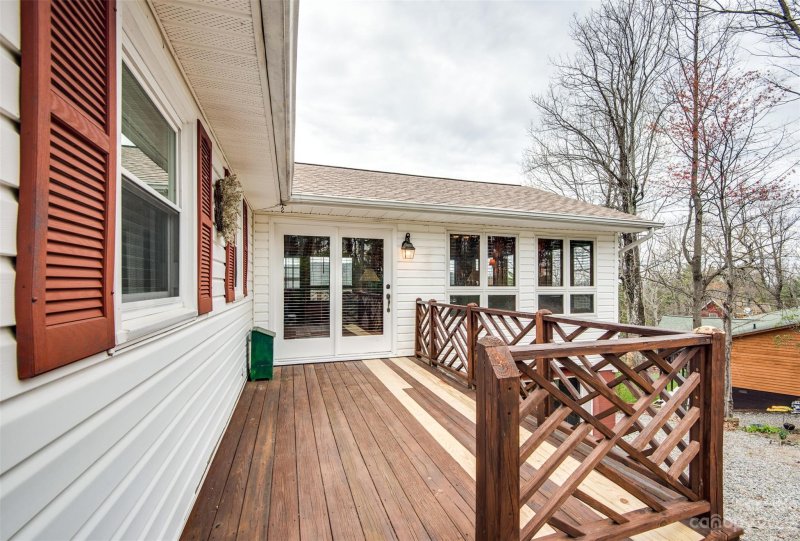 Property image 3 at 5545 Pine Ridge Drive, Connelly Springs, NC 28612