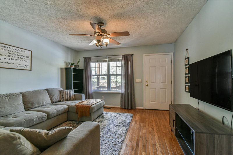 Property image 4 at 206 Pembrook Road, Swannanoa, NC 28778