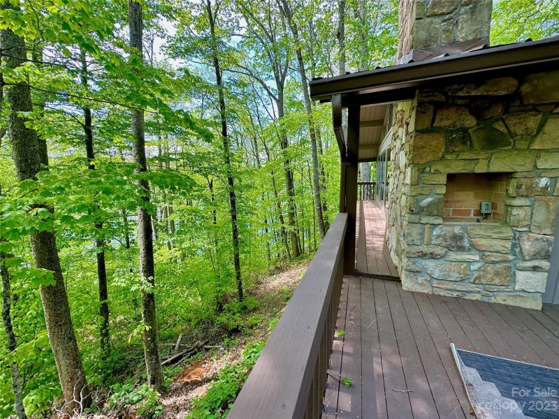 Property image 4 at 154 Lady Slipper Loop, Newland, NC 28657