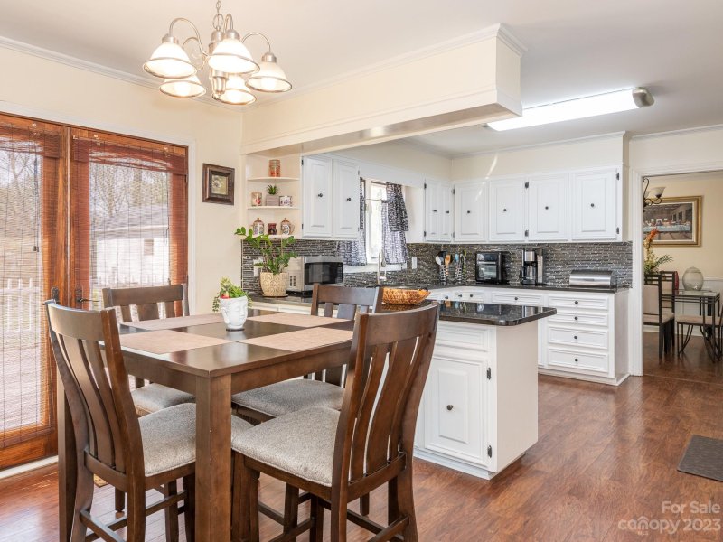 Property image 3 at 2003 Saratoga Drive, Gastonia, NC 28056