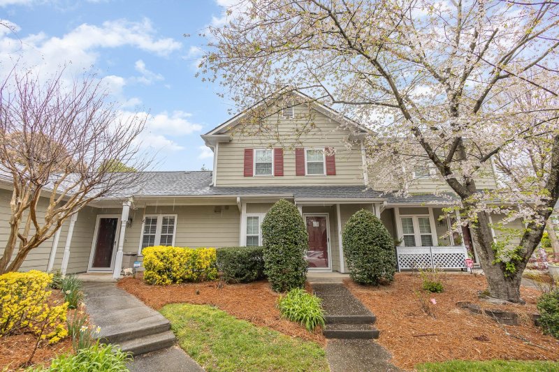 Property image 2 at 2705 New Hamlin Way, Charlotte, NC 28210