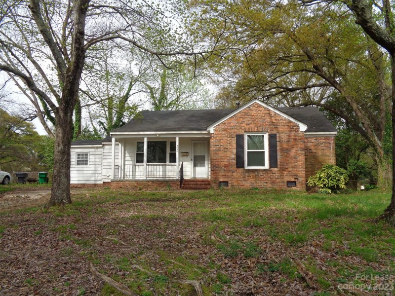 3430 Manchester Drive