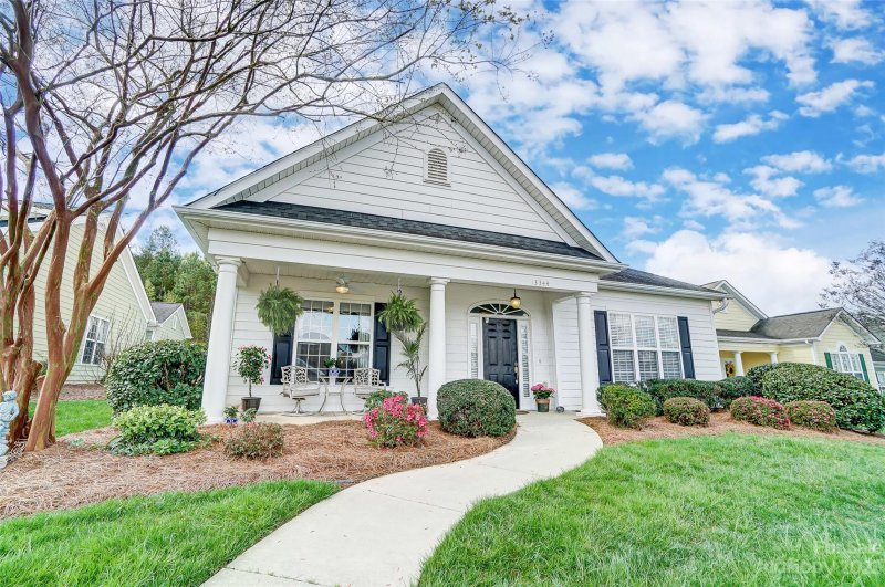 Property image 3 at 13344 Old Compton Court, Pineville, NC 28134