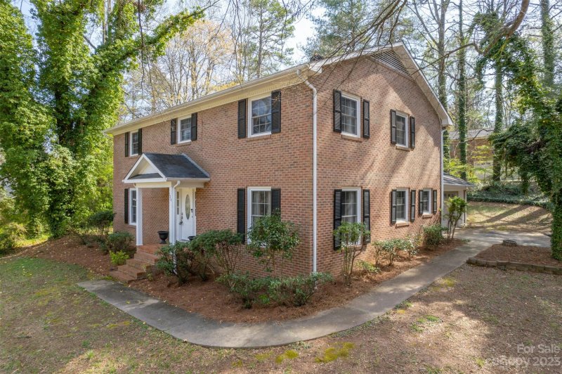 Property image 2 at 124 Thomas Street, Rutherfordton, NC 28139
