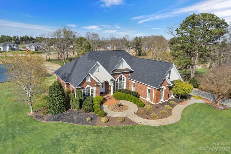 121 Deer Brook Drive