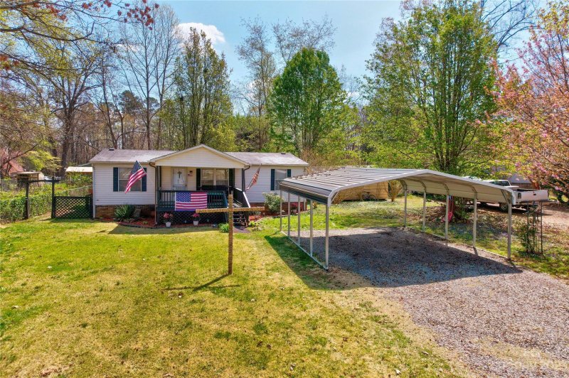 Property image 4 at 285 Yachtsman Drive, Salisbury, NC 28146