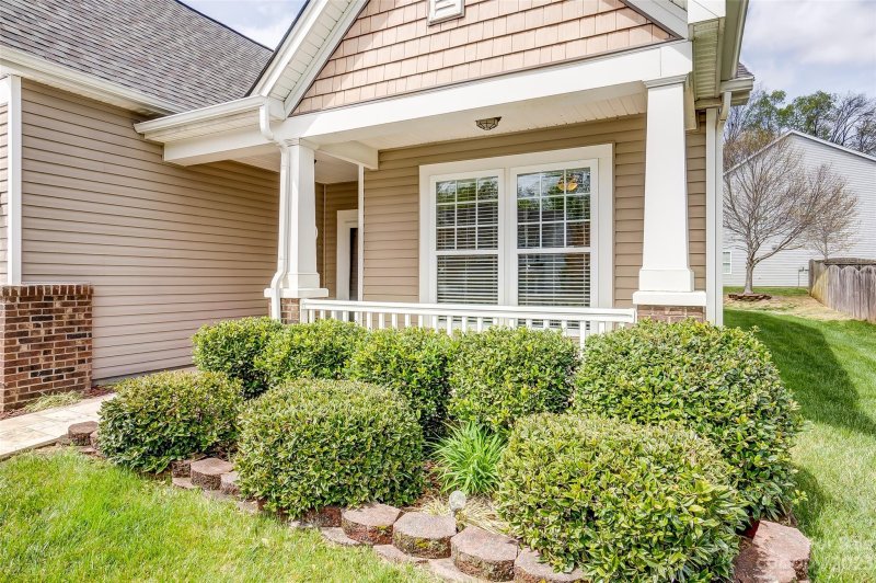 Property image 2 at 860 Ivy Trail Way, Fort Mill, SC 29715