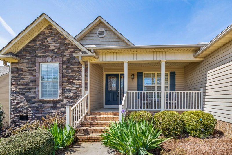 Property image 4 at 842 Affirmed Drive, Boiling Springs, SC 29316