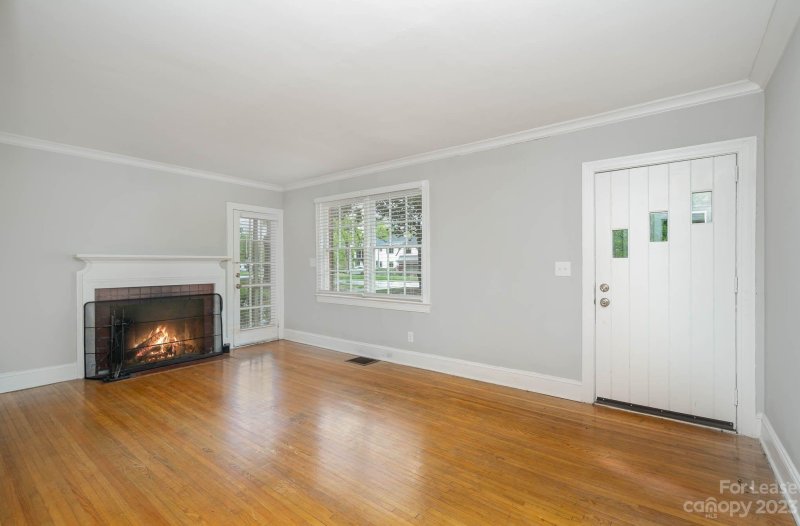 Property image 4 at 2613 Providence Road, Charlotte, NC 28211