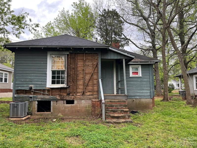 Property image 3 at 405 Skyland Avenue, Charlotte, NC 28205