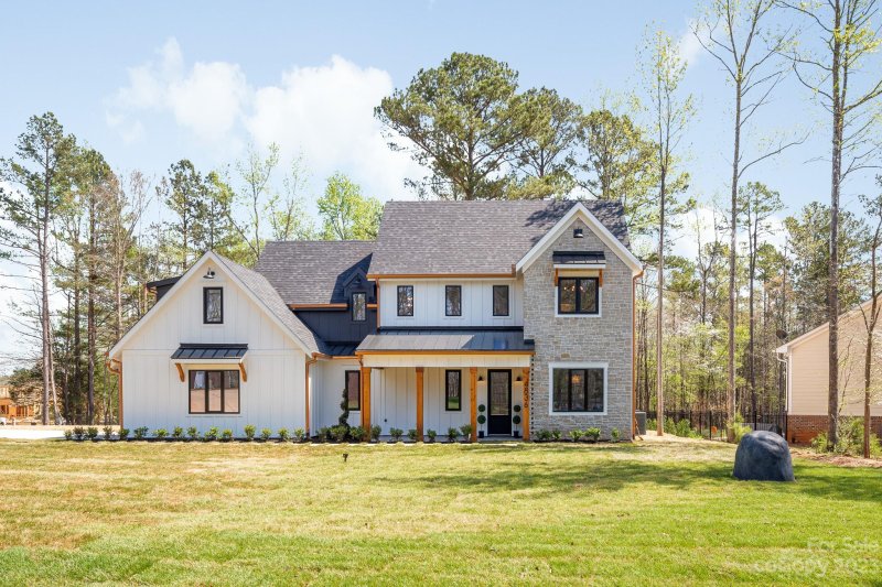 Property image 2 at 4836 Rockwood Drive, Waxhaw, NC 28173