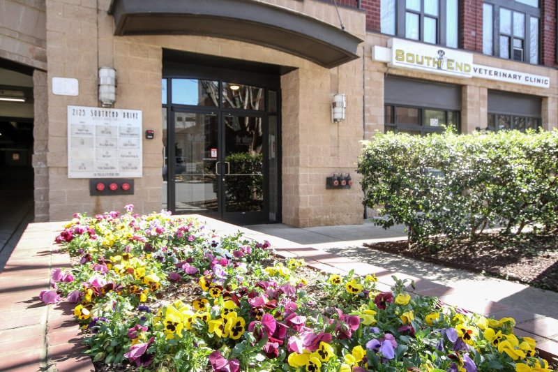 Property image 2 at 2125 Southend Drive, Charlotte, NC 28203